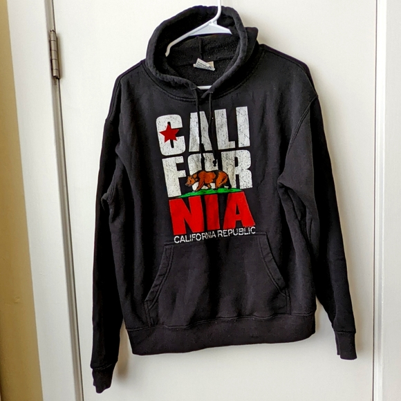 Spring Mountain Other - Men's Size M - California Republic Sweatshirt in Black